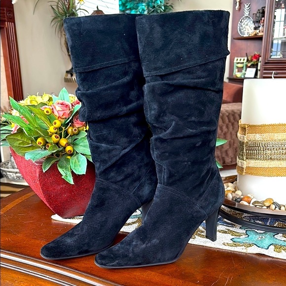 White Mountain Black Genuine Suede Leather Slouchy Ruched Heeled Boots Zip Up - Picture 1 of 14